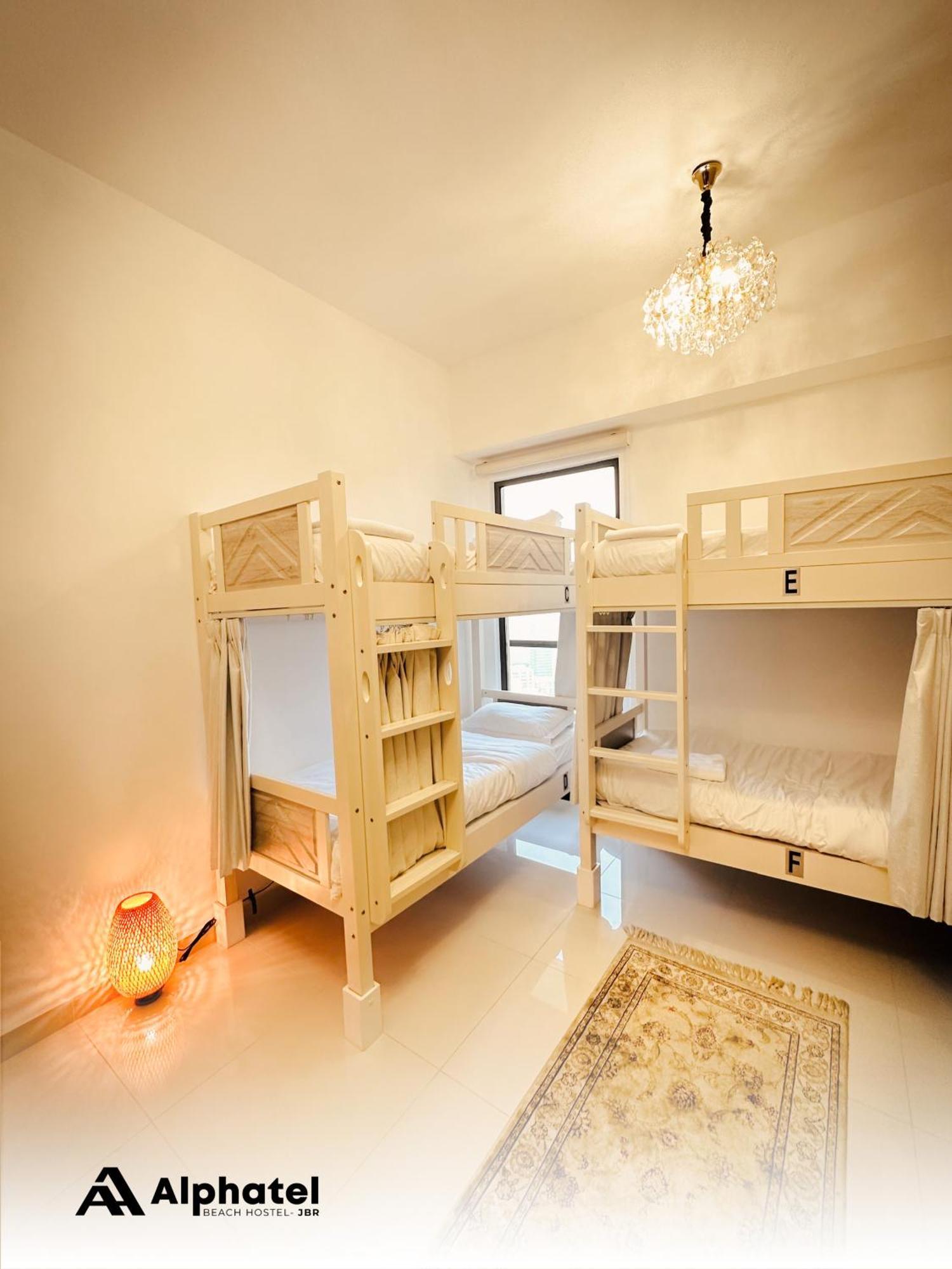 Alphatel Beach Hostel Jbr Dubai Exterior photo